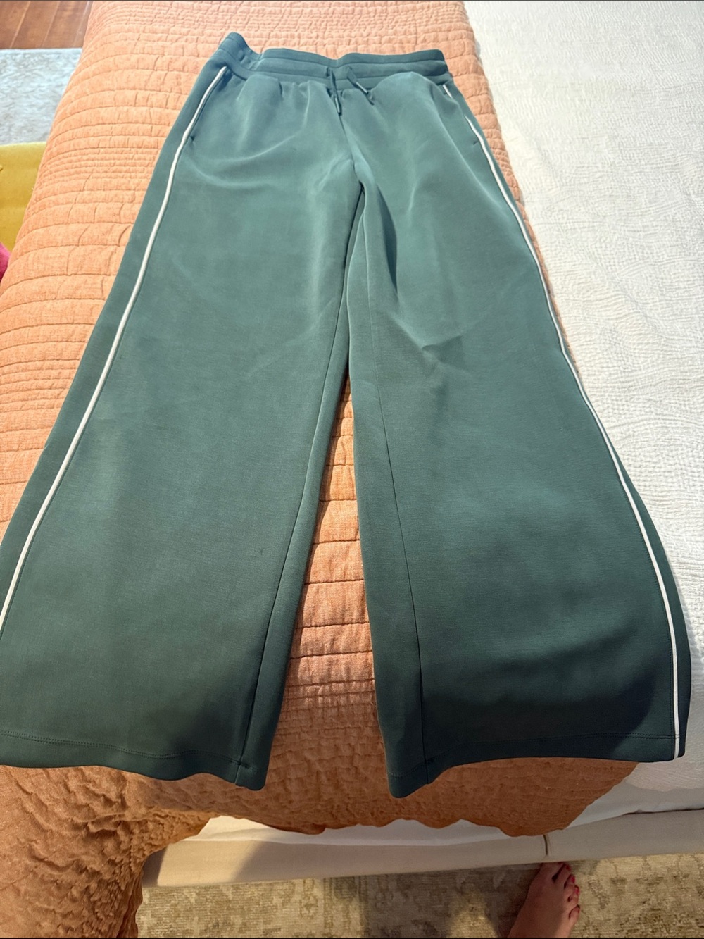 Butterysoft girls all in motion sweatpants